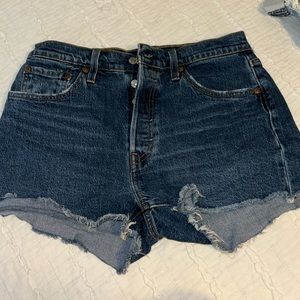 Levi shorts
